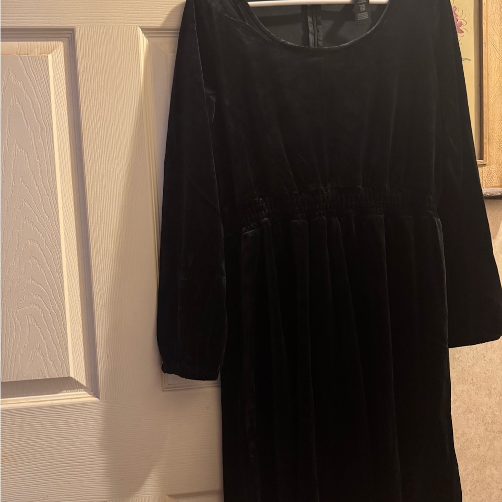 Black Velvet Dress